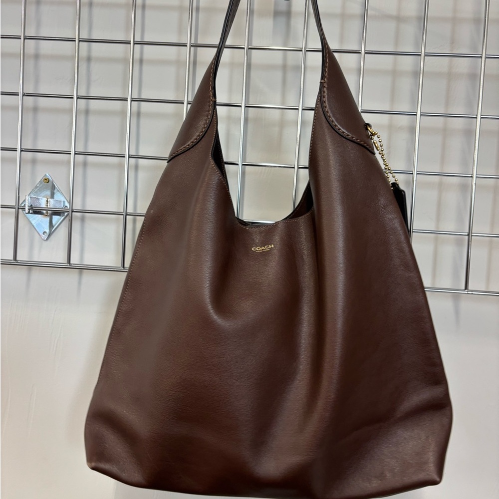 Brooklyn 39 maple coach shoulder bag